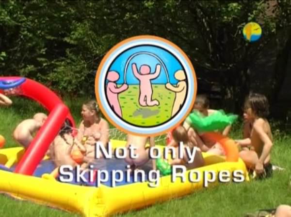 Not only Skipping Ropes - new nudism family nudism video [720x480 | 00:55:01 | 2.23 GB]