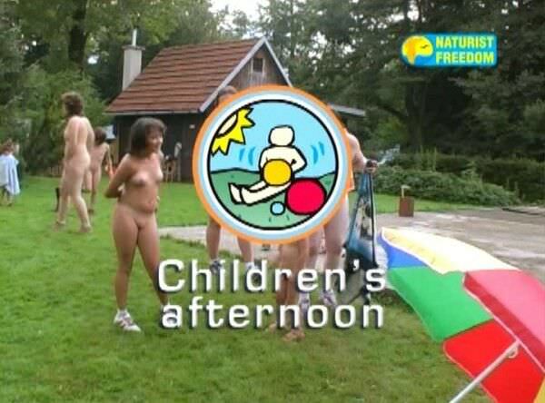 Childrens afternoon - family nudism video [720x576 | 00:26:17 | 1.7 GB]